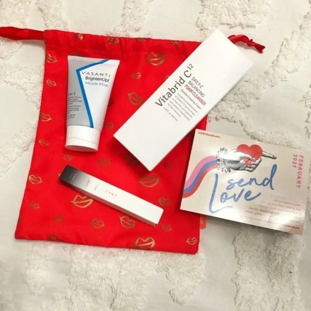 Makeupย ProductsโSet